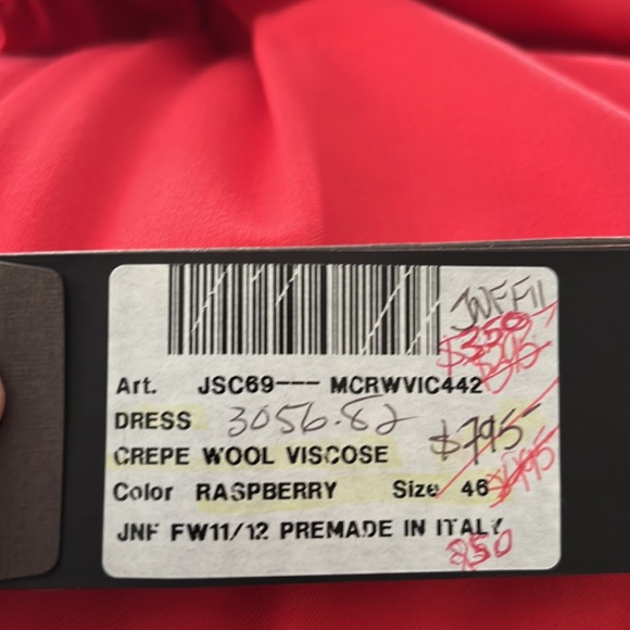 Gorgeous dress with tags - Picture 6 of 7